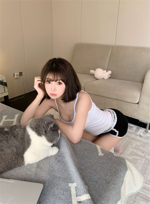 全国中高端商务伴游《有处》微信：cnbv364